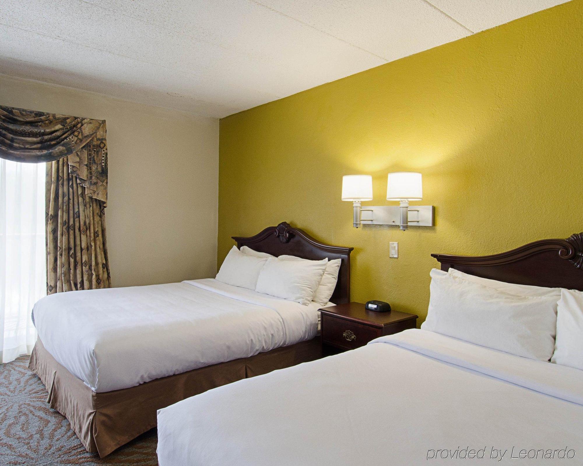 Suburban Extended Stay Hotel Worcester Exterior photo